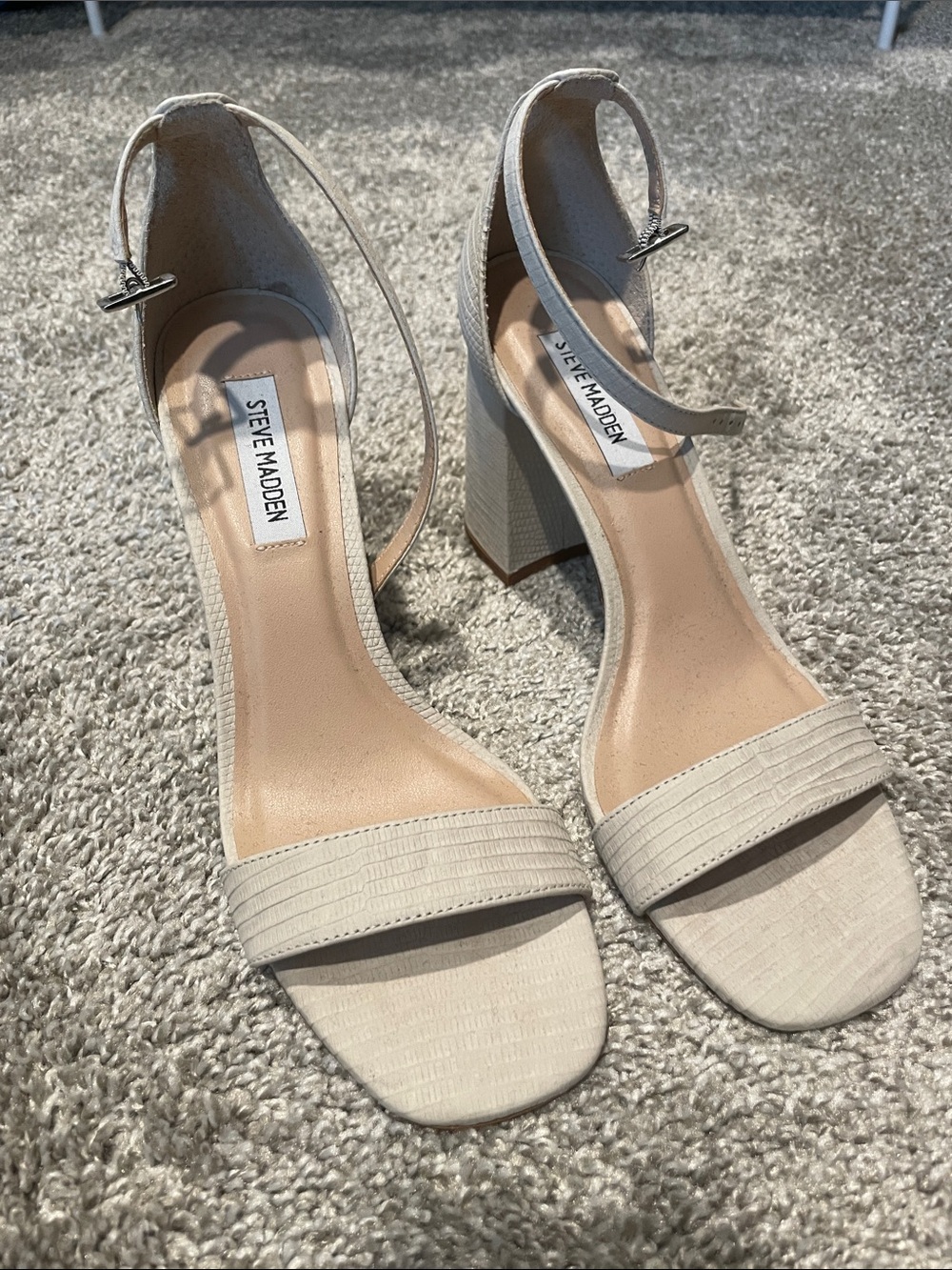 Steve Madden Light Beige Textured Block Heel Sandals